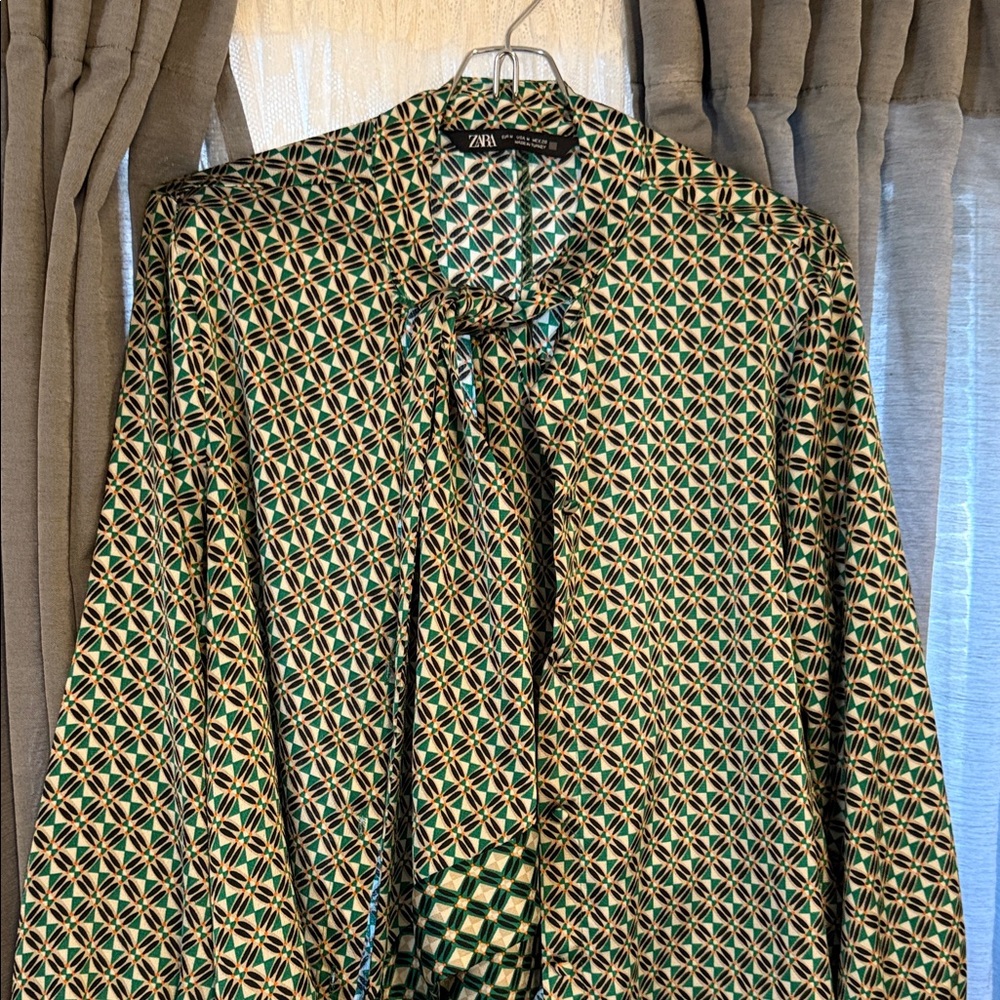 Zara Multicolor Geometric Blouse